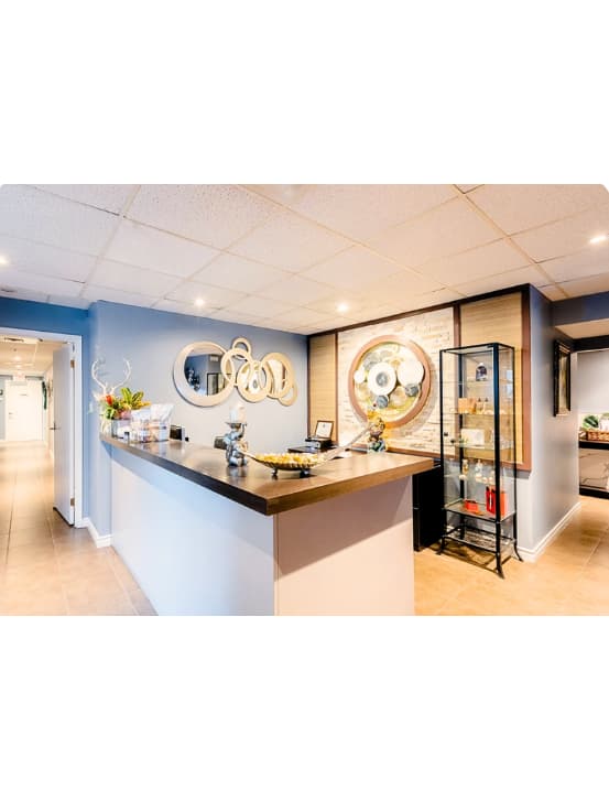 Happy Yorkville Foot Spa (70)